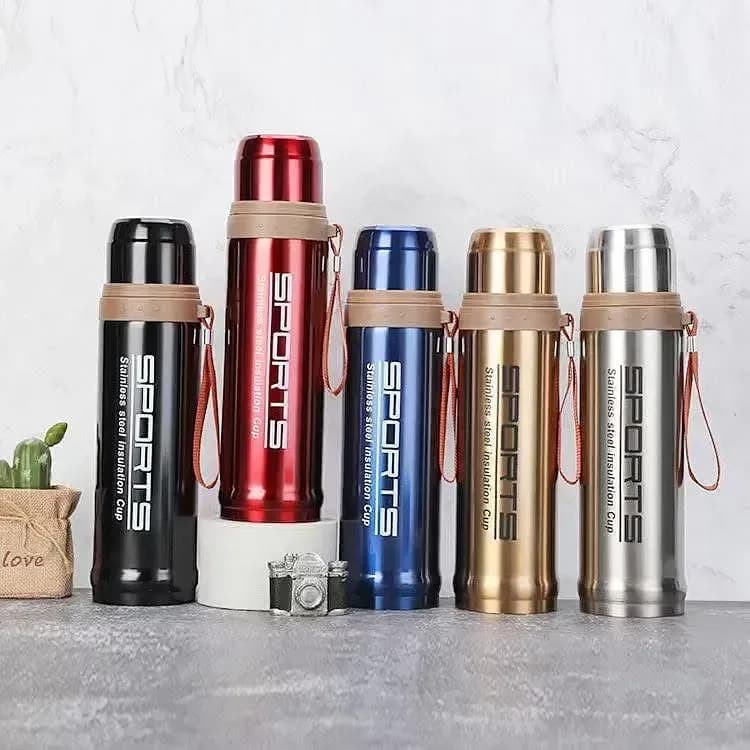 CAPRA MS sports bottles in black, red, blue, gold and silver